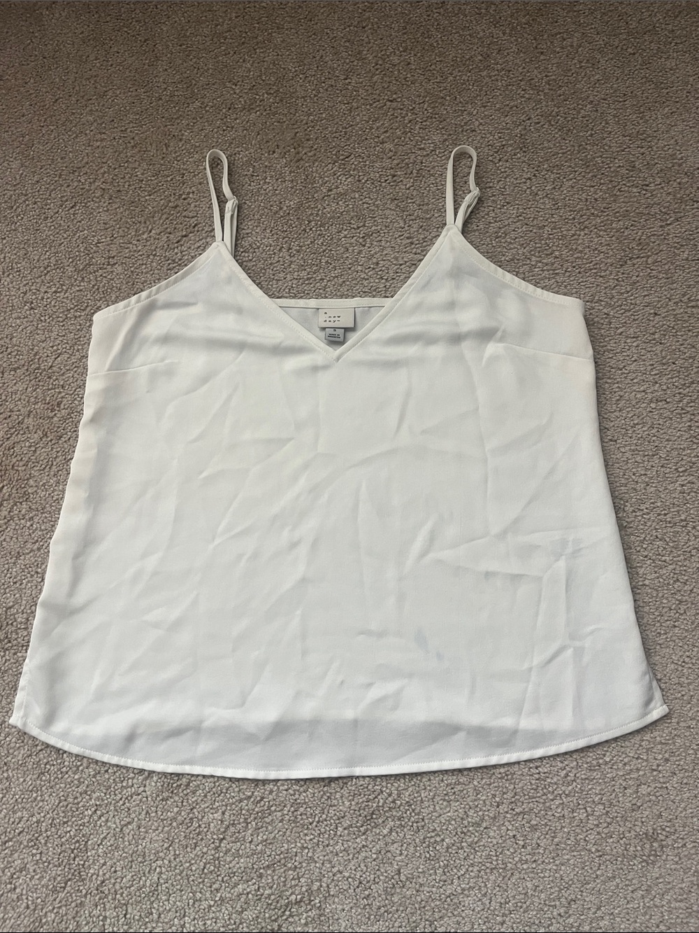 a new day White V-Neck Spaghetti Strap Cami